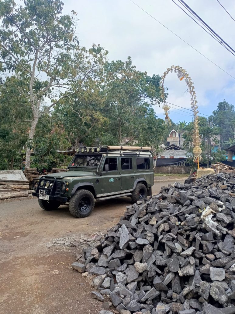 4WD Land Rover Safari in Munduk North Bali